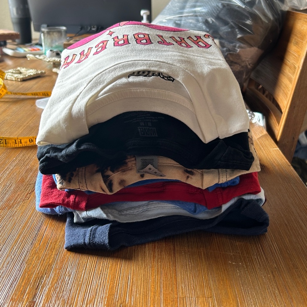 HUGE MYSTERY 9 Piece Tshirt BUNDLE - Picture 3 of 4